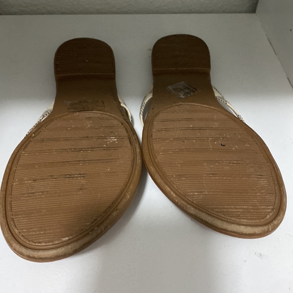 Sandals - Picture 2 of 2